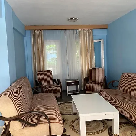 Palm Club Apartmanhotel Kusadası