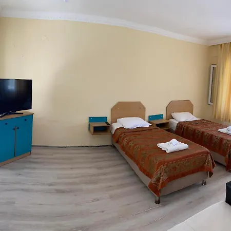 Apartmanhotel Palm Club *