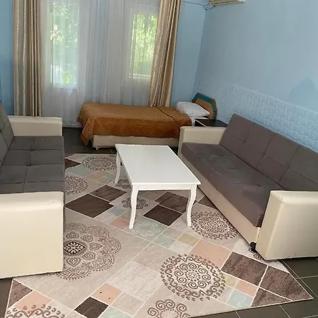 Palm Club Apartmanhotel *