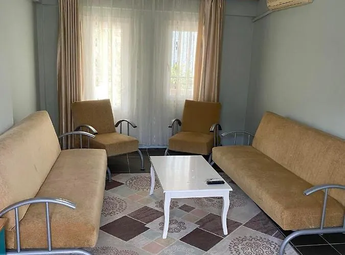 Palm Club Aparthotel *