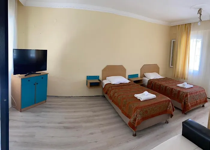 Hotel apartamentowy Palm Club *